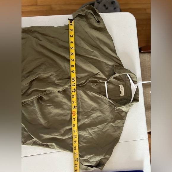 lou and grey Blouse Shirt Size Small Hi Low Faux Wrap Lyocell Casual - Picture 7 of 8